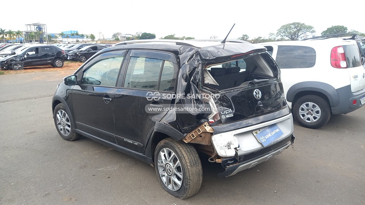 Foto 2: VOLKSWAGEN - UP CROSS MC 2016/2017