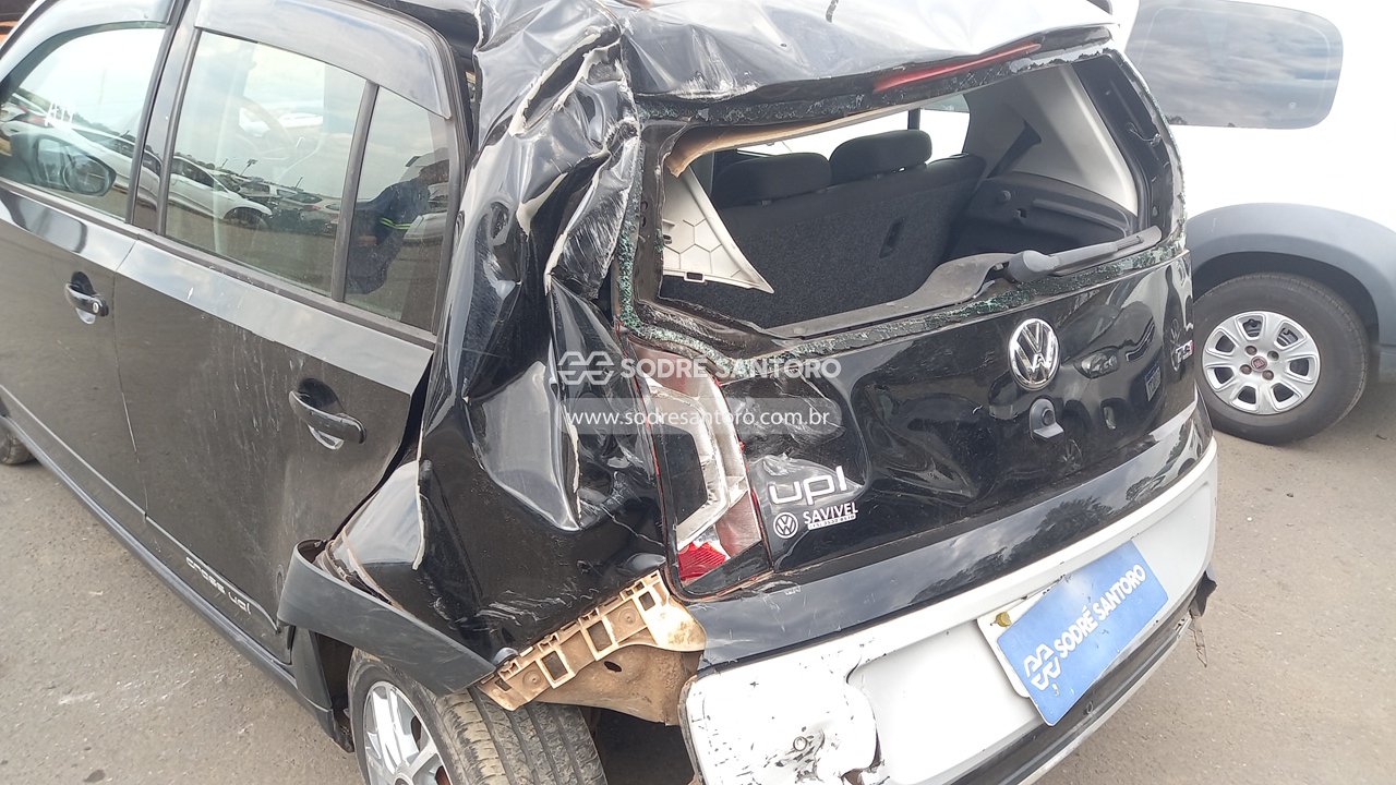 Foto 12 de 13: VOLKSWAGEN - UP CROSS MC 2016/2017
