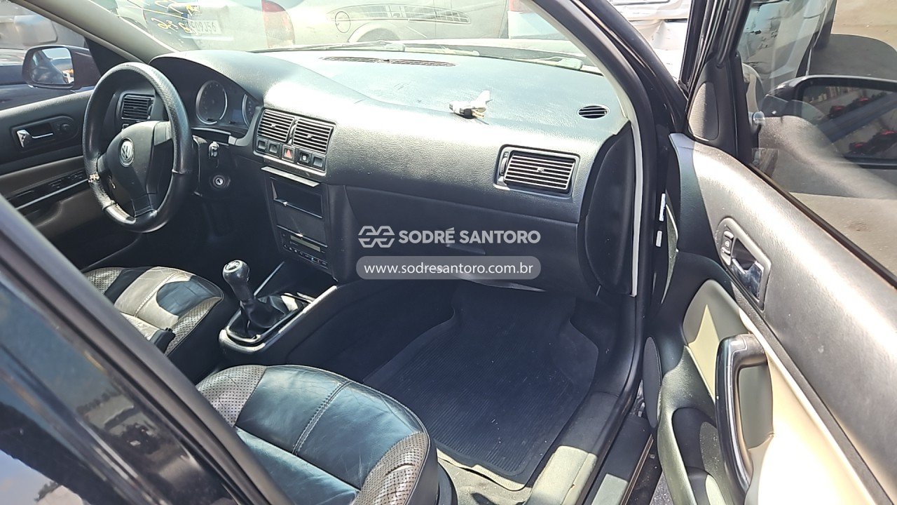 Foto 8 de 13: VOLKSWAGEN - GOLF 1.6 SPORTLINE 2007/2008
