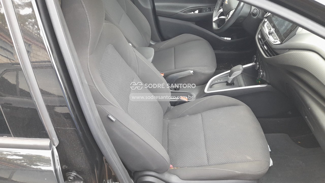 Foto 8 de 9: CHEVROLET - ONIX PLUS 10TAT LTZ 2022/2023