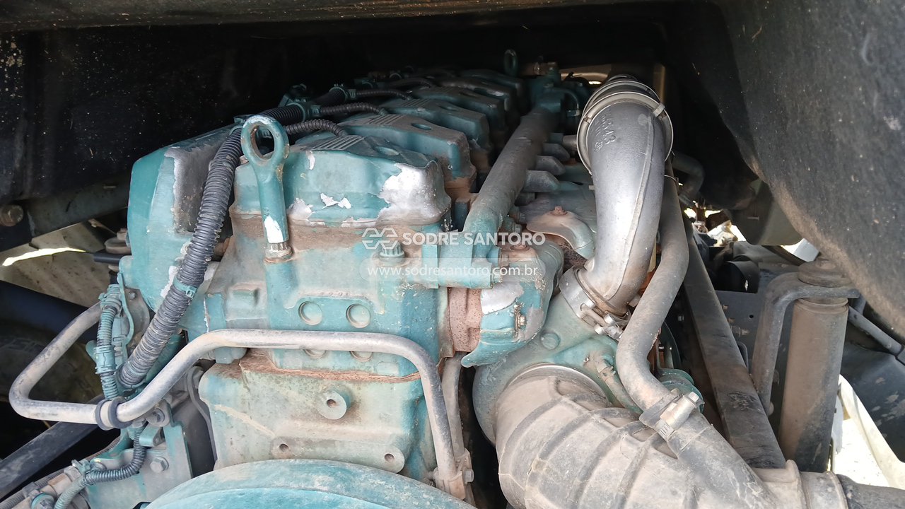 Foto 5: VOLVO - VM 330 8X2R 2021/2021