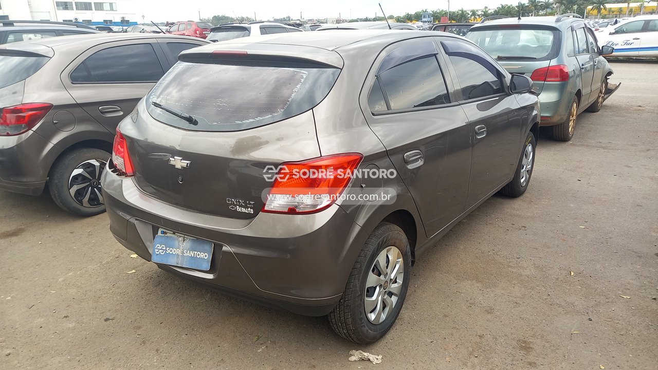 Foto 4: CHEVROLET - ONIX 1.0MT LT 2013/2014