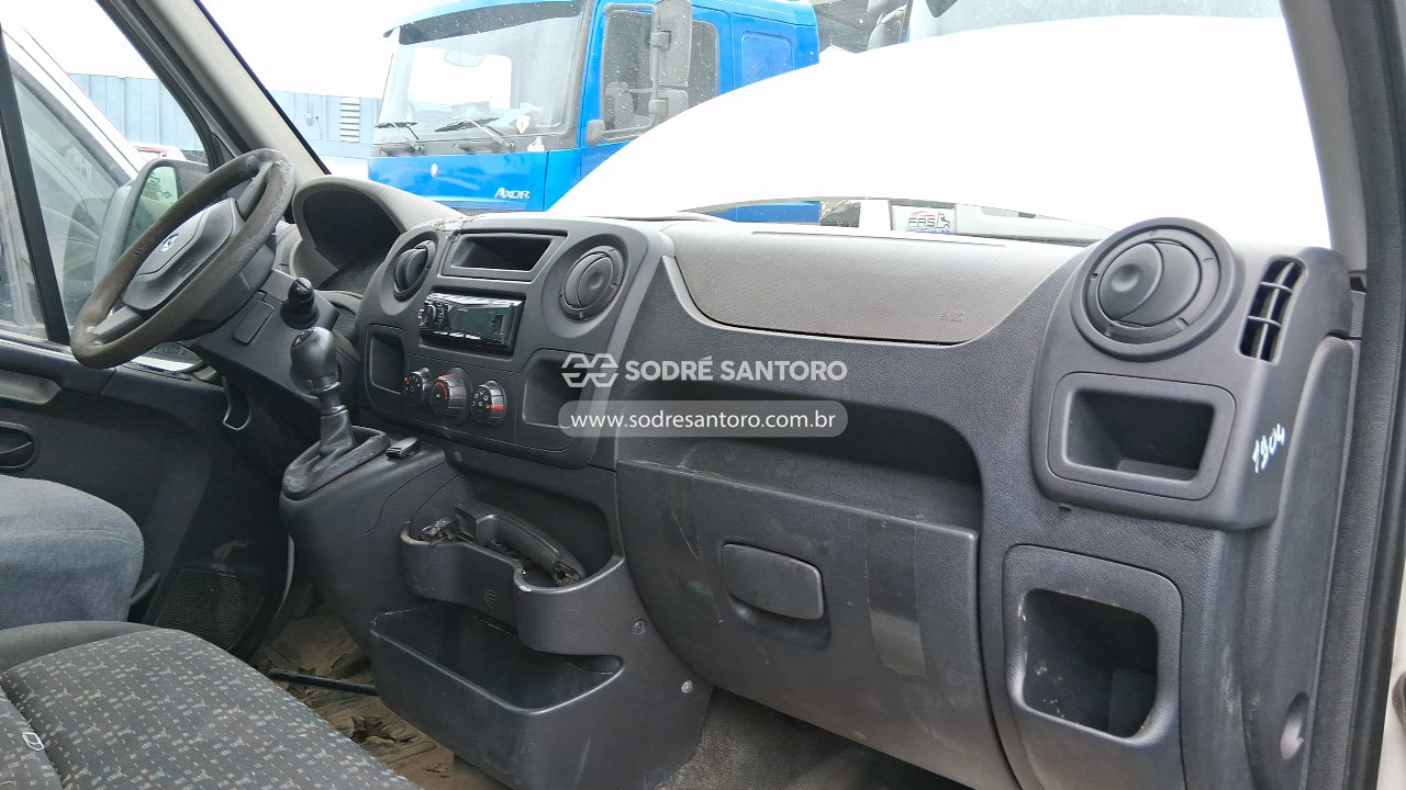 Foto 6 de 8: RENAULT - MASTER FUR L1H1 2015/2016