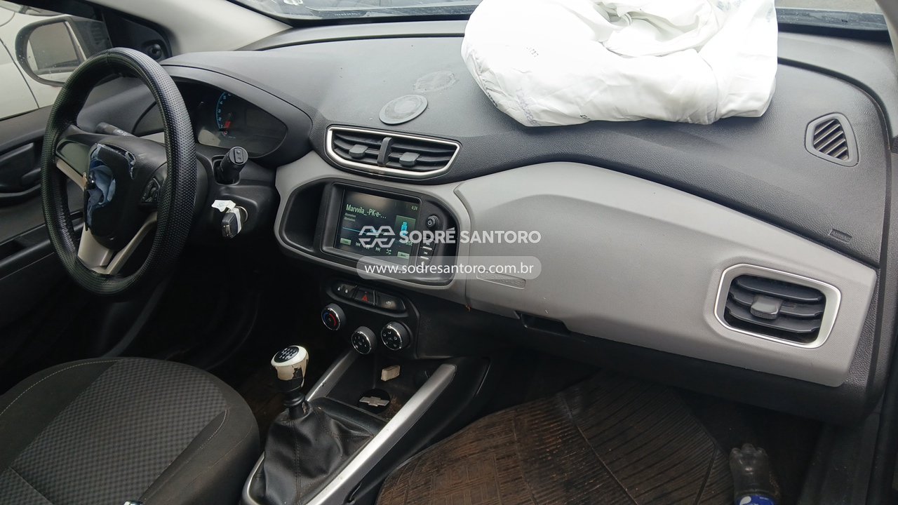 Foto 8 de 13: CHEVROLET - ONIX 1.4MT LT 2017/2018