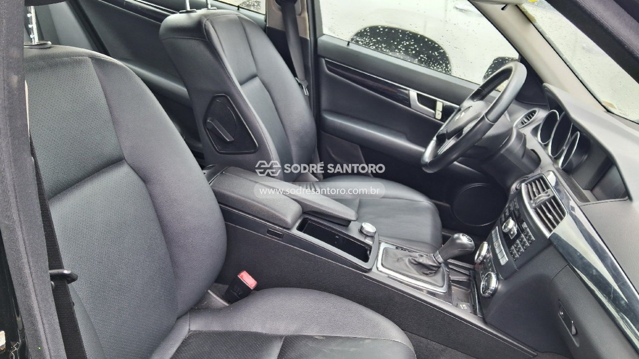 Foto 9 de 9: MERCEDES-BENZ - C 180 CGI 2012/2012