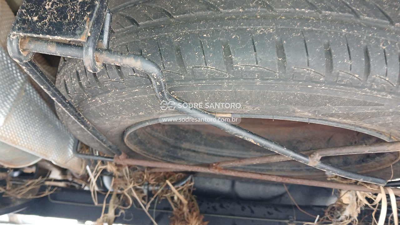 Foto 10 de 13: RENAULT - SANDERO PRI 16 2010/2010