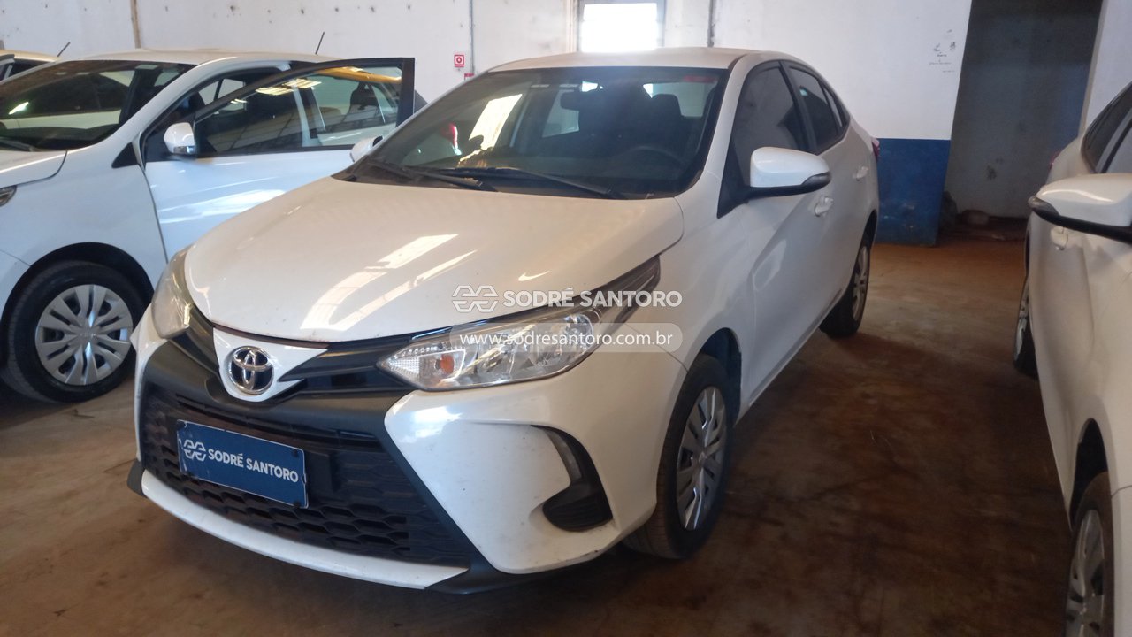 Foto 3: TOYOTA - YARIS SA XL15 2023/2023