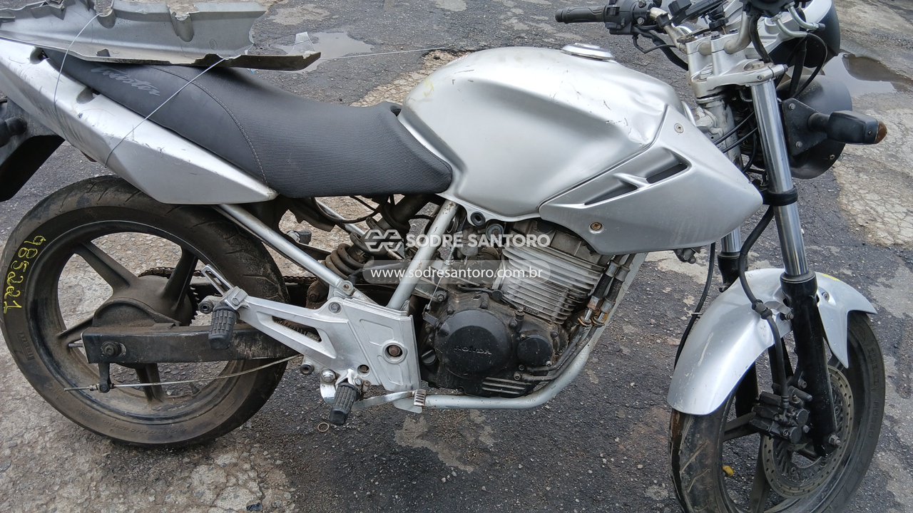 Foto 6 de 8: HONDA - CBX 250 TWISTER 2004/2005