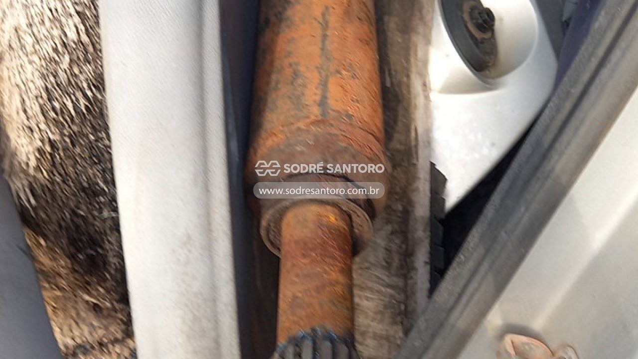 Foto 9 de 13: FORD - CARGO 2428 CN 2011/2012