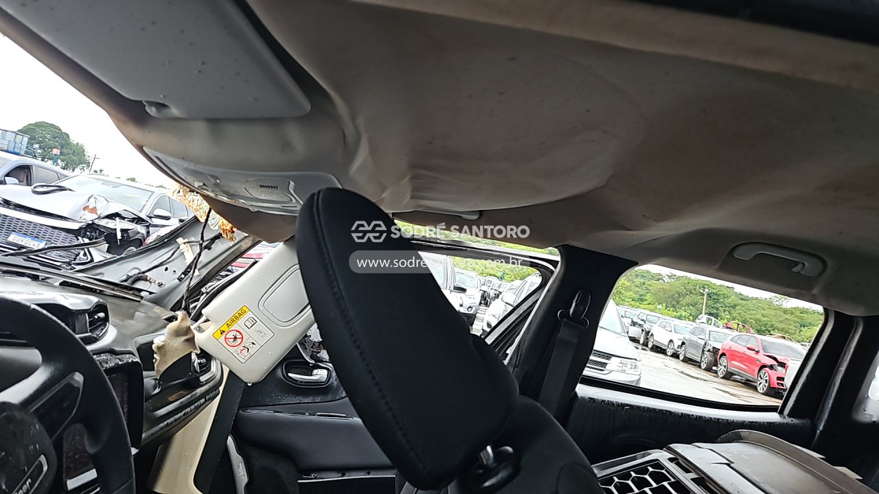 Foto 10 de 13: JEEP - RENEGADE ALTIT T270 2025/2026